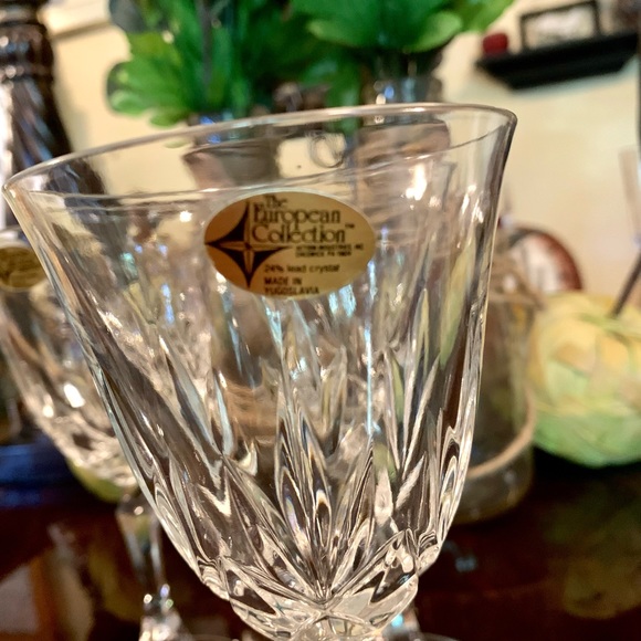 Vintage Elegant Bohemian Clear Crystal Wine Glasses/Goblets Set of 4 - Picture 3 of 7